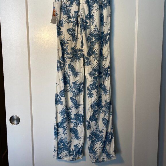 Patterned Pants - Picture 2 of 3